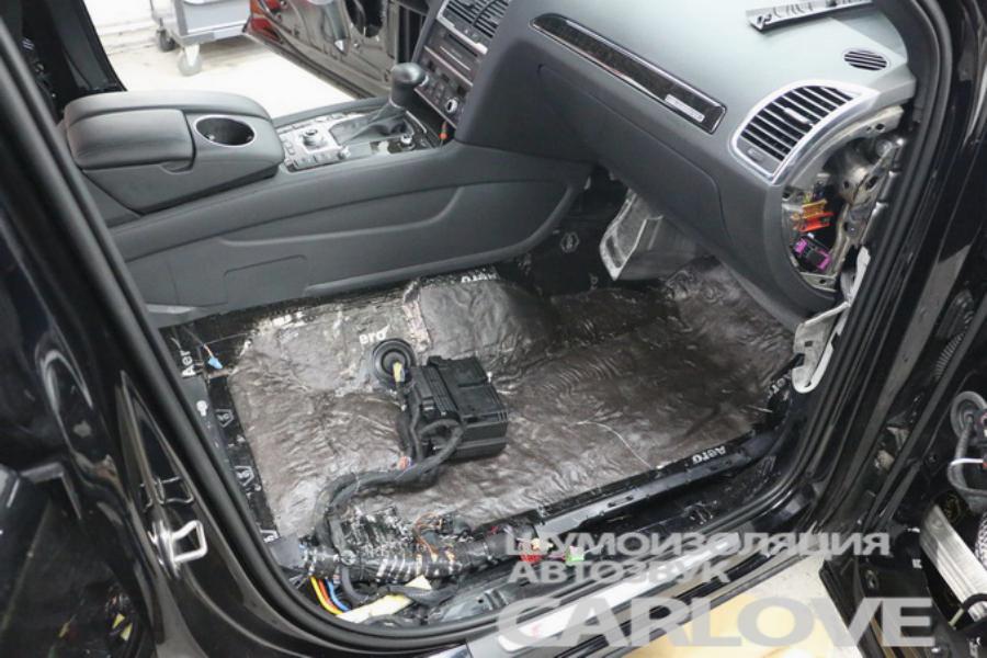 Шумоизоляциия Audi Q7 (4F)